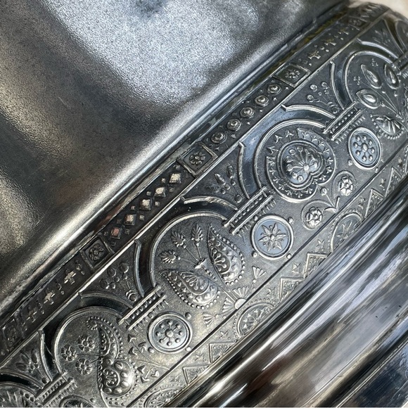 Rogers Antique silver water pitcher - Picture 12 of 14